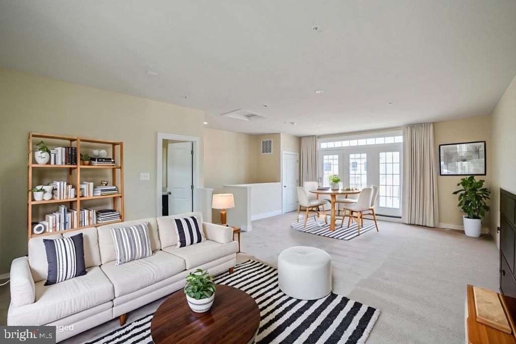 Dining room, Interior, Living room, Recessed Lighting