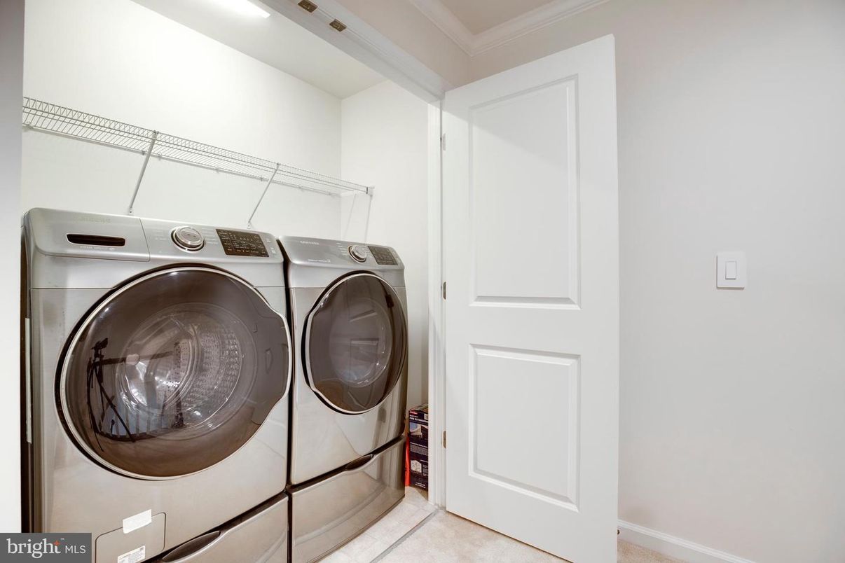 Interior, Recessed Lighting, Utility Closets, Washer