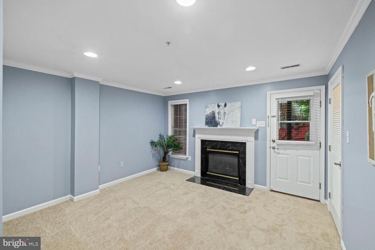 Empty room, Fireplace, Interior, Recessed Lighting