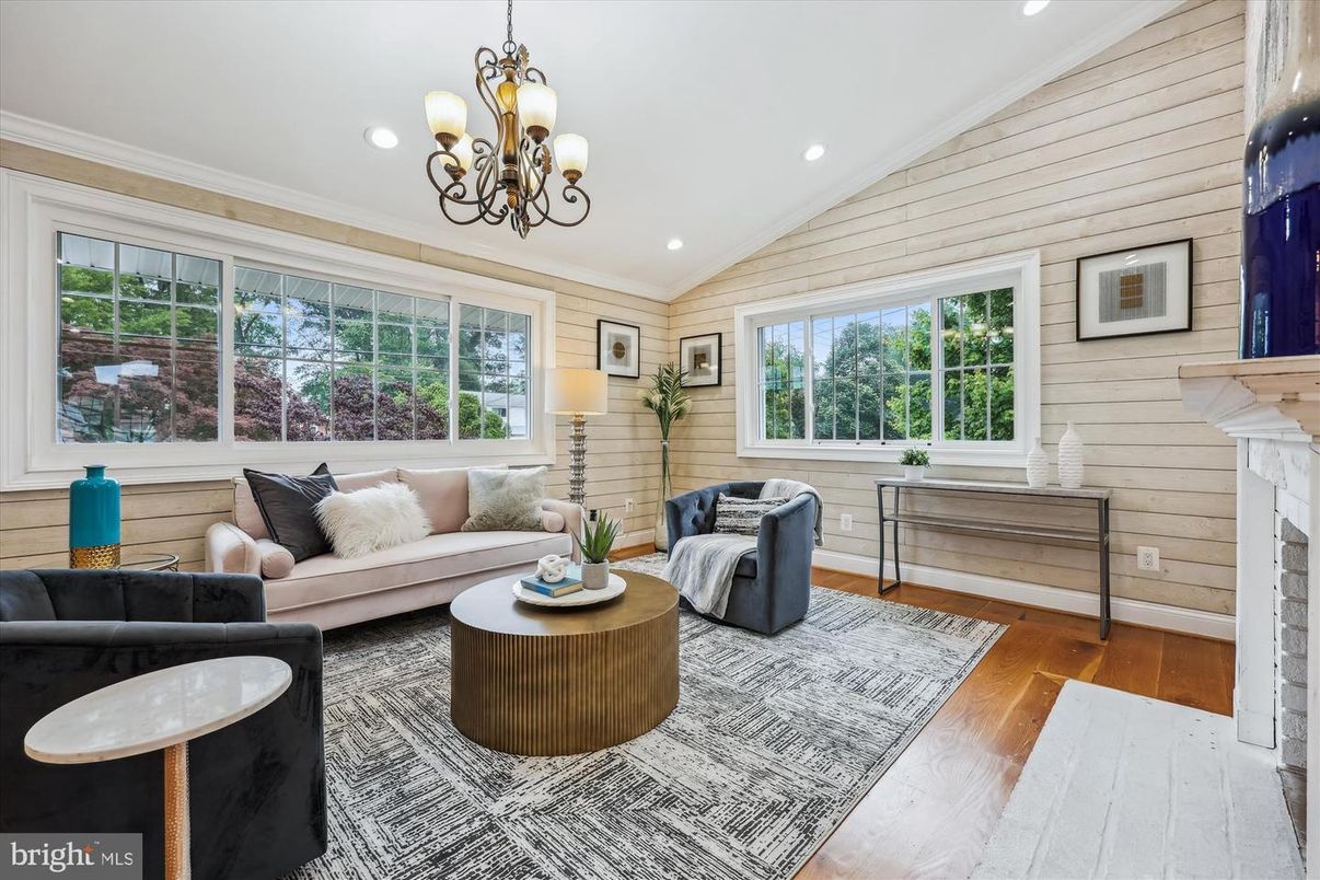 Chandelier, Fireplace, Interior, Living room, Recessed Lighting, Wood Texture Flooring