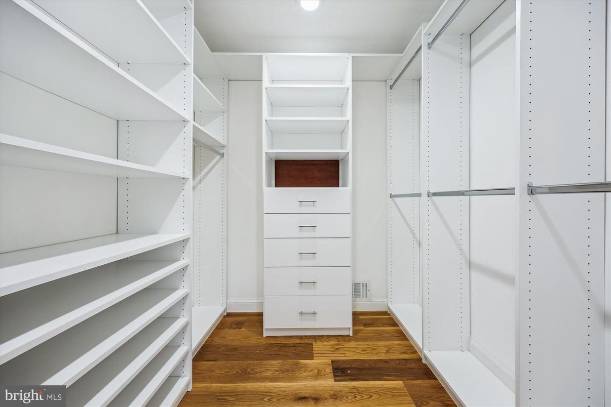 Interior, Recessed Lighting, Walk-in Closets, Wood Texture Flooring