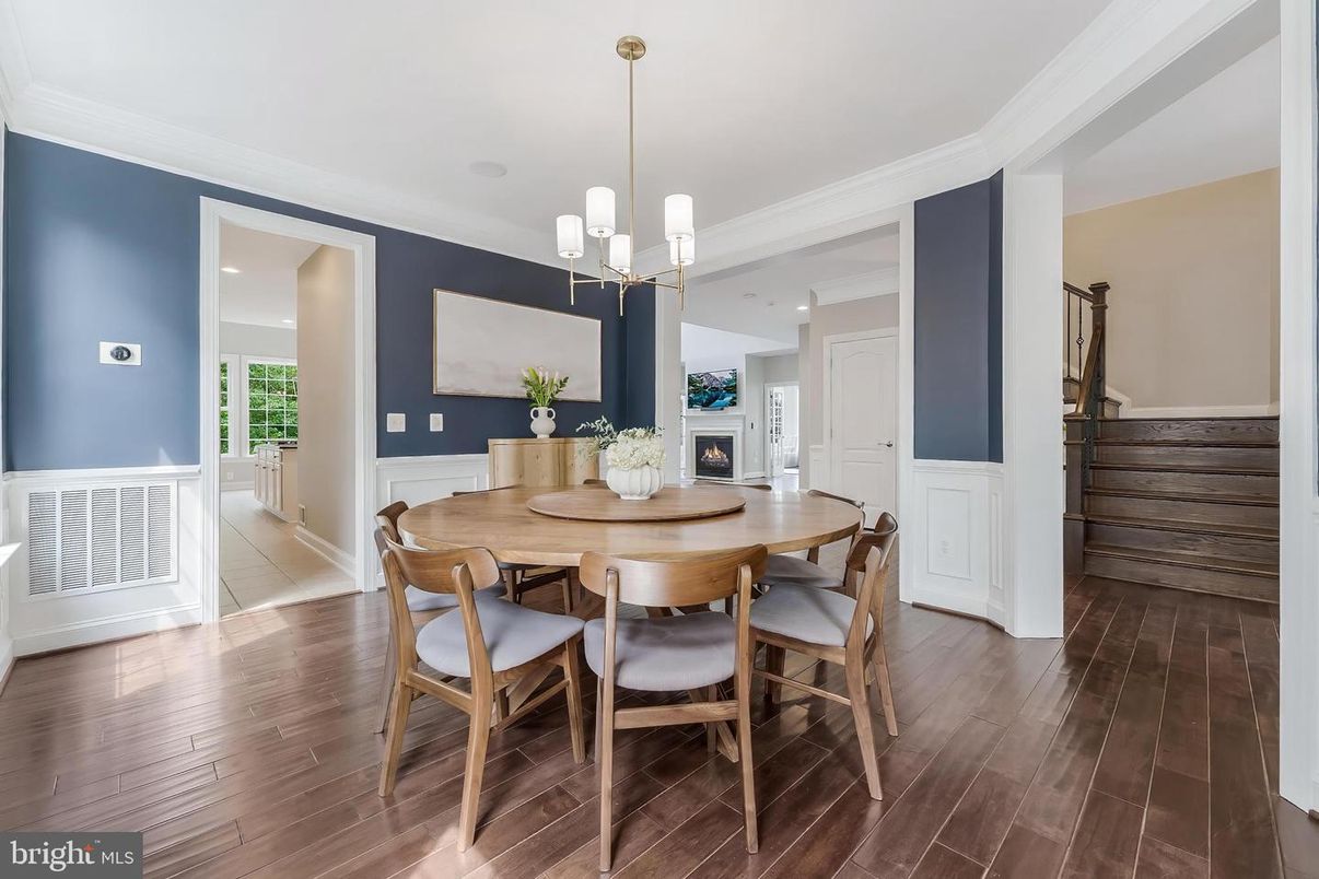 Dining room, Fireplace, Interior, Pendant Lights, Recessed Lighting, Wood Texture Flooring