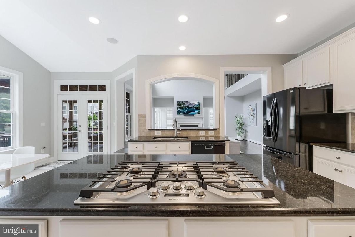 Interior, Kitchen, Recessed Lighting