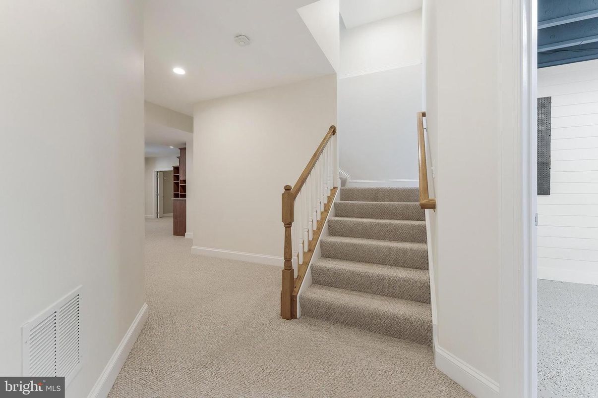 Interior, Recessed Lighting