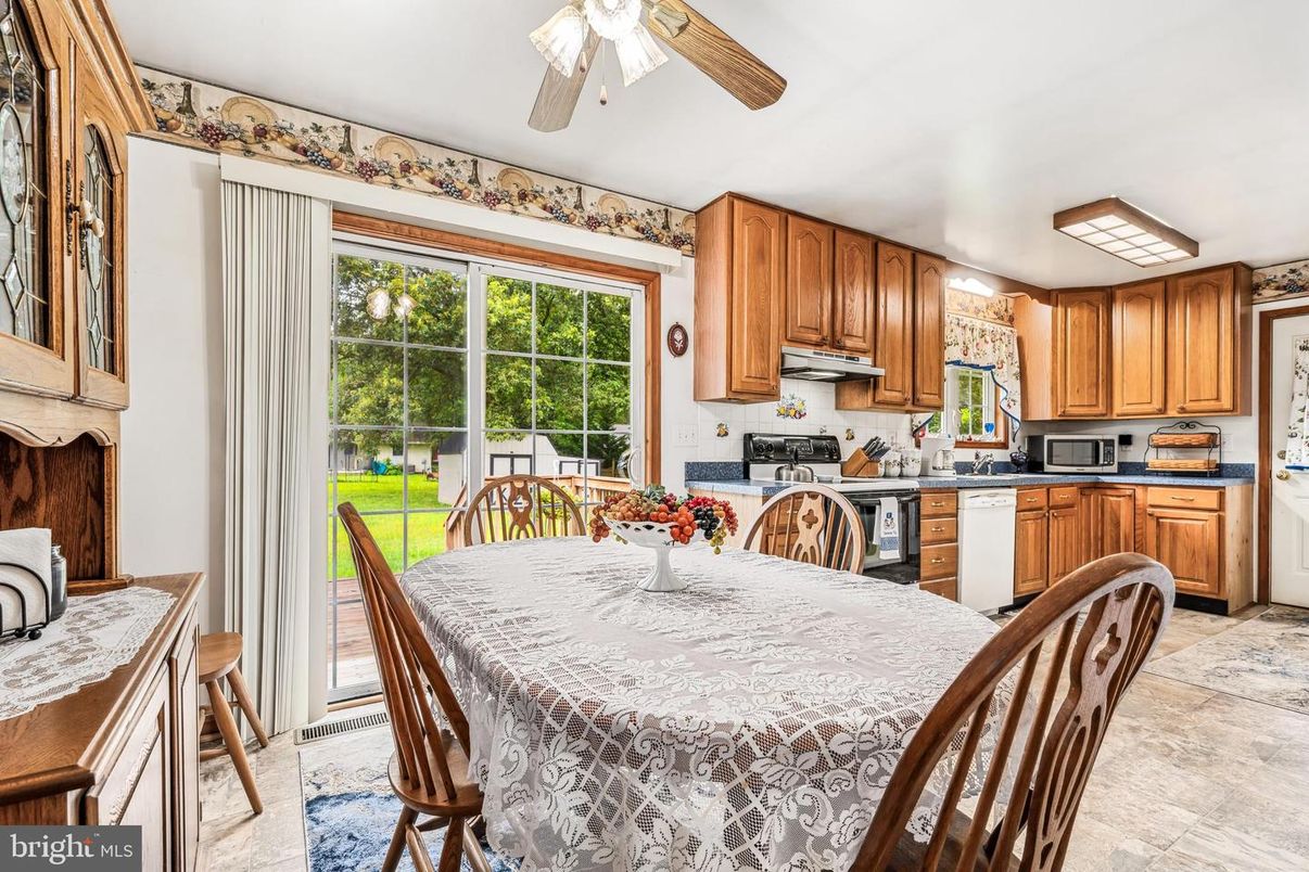 Dining room, Interior, Kitchen
