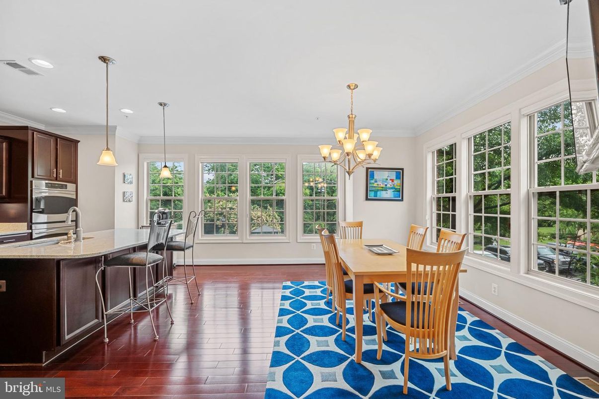 Chandelier, Dining room, Interior, Kitchen, Pendant Lights, Recessed Lighting, Wood Texture Flooring