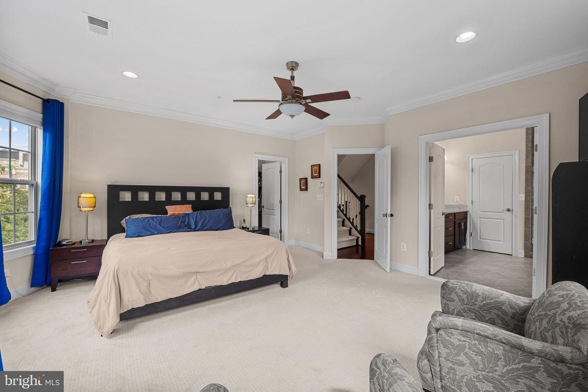 Bedroom, Interior, Recessed Lighting