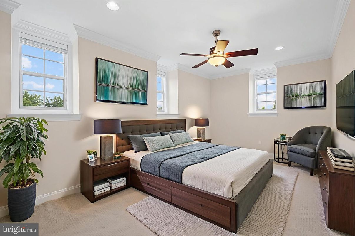 Bedroom, Interior, Recessed Lighting