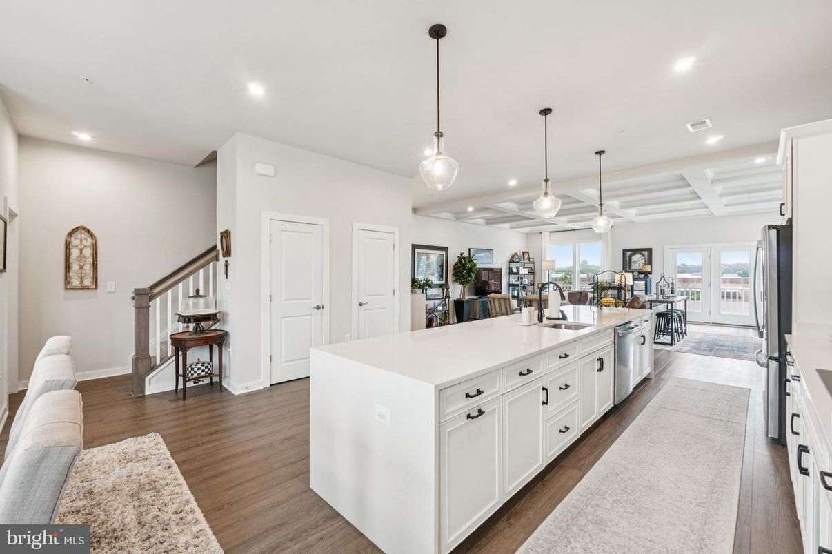 Interior, Kitchen, Pendant Lights, Recessed Lighting, Wood Texture Flooring