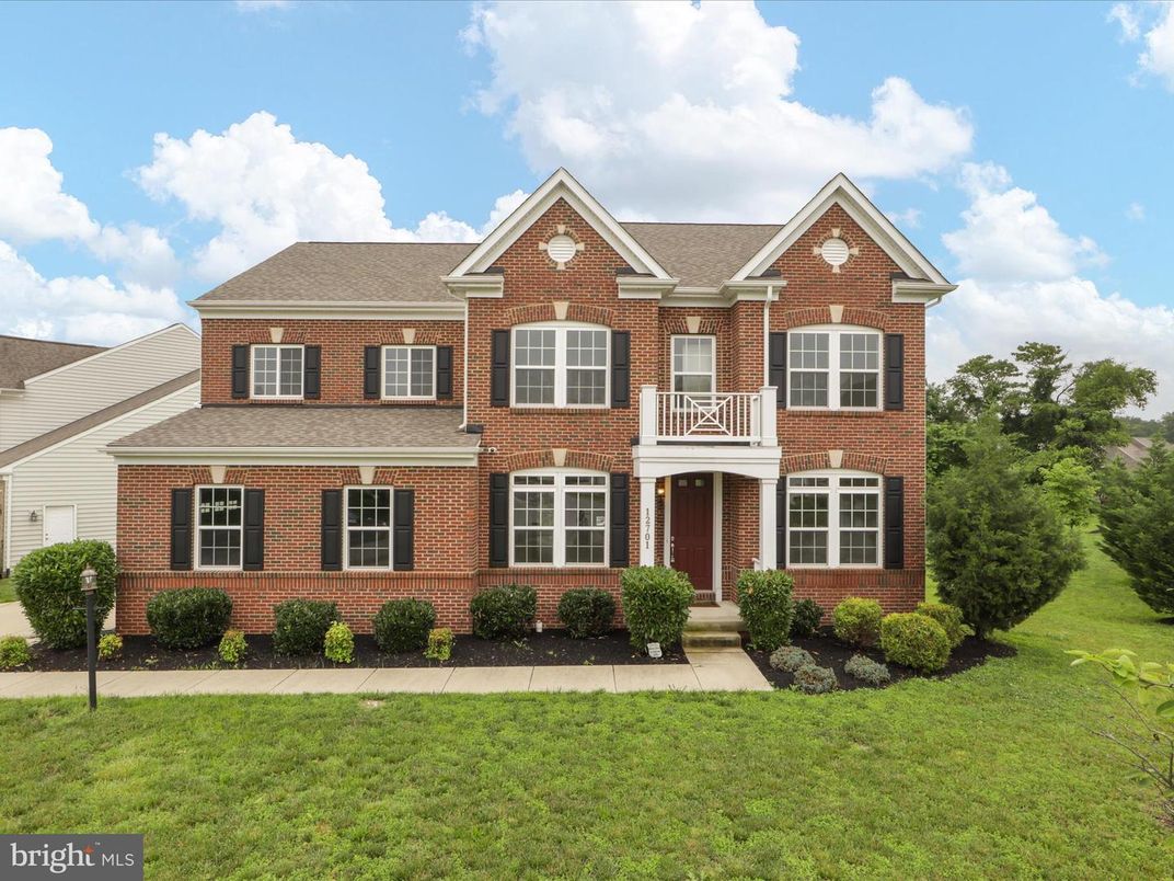 Exterior, Facade, Brick Facade, Brick Traditional