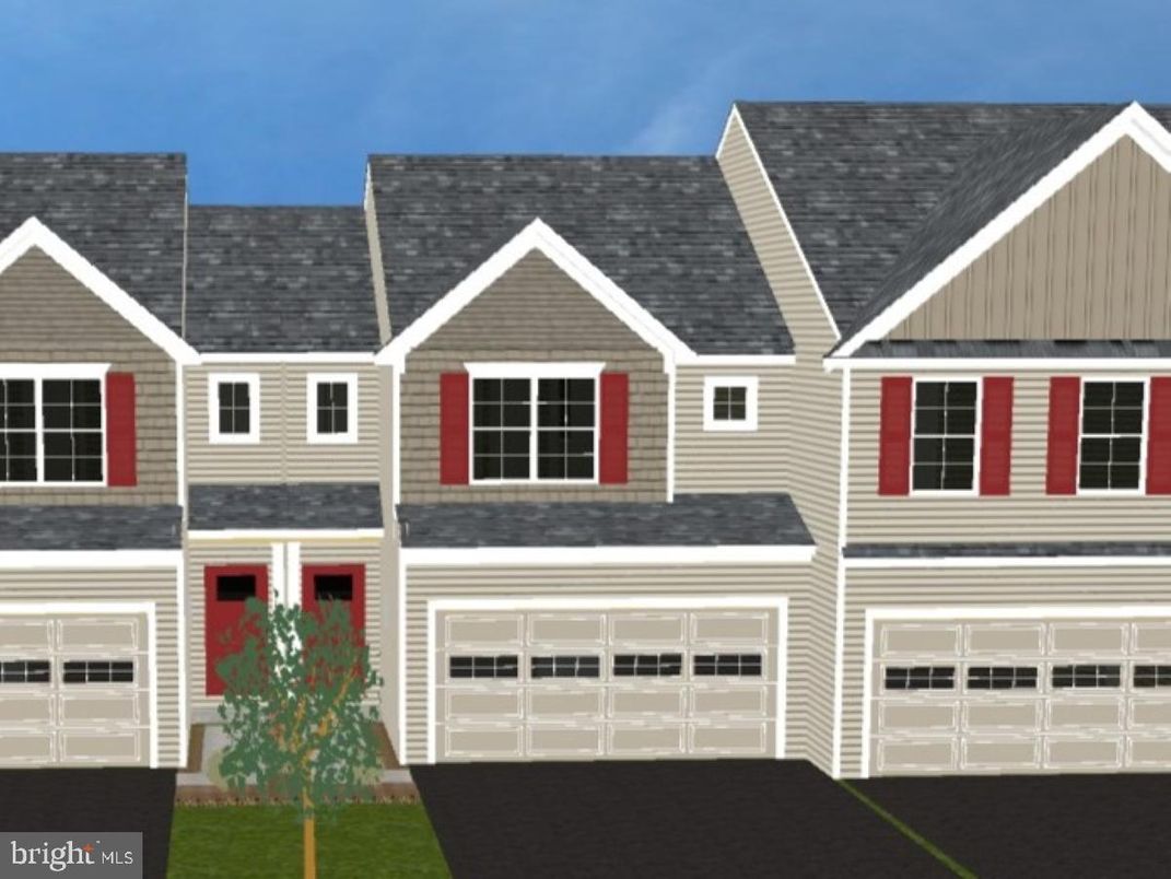 Attached, Exterior, Facade, Rowhouse