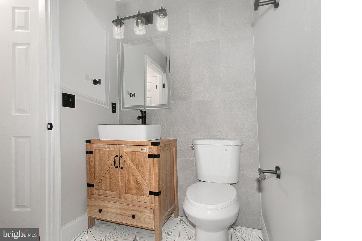 Bathroom, Interior