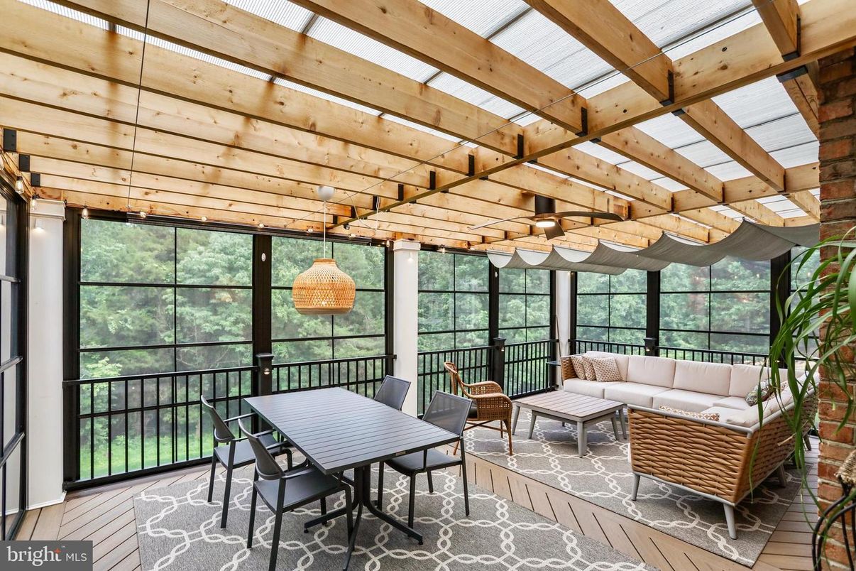 Dining room, Interior, Living room, Sun Room, Wooden Beams