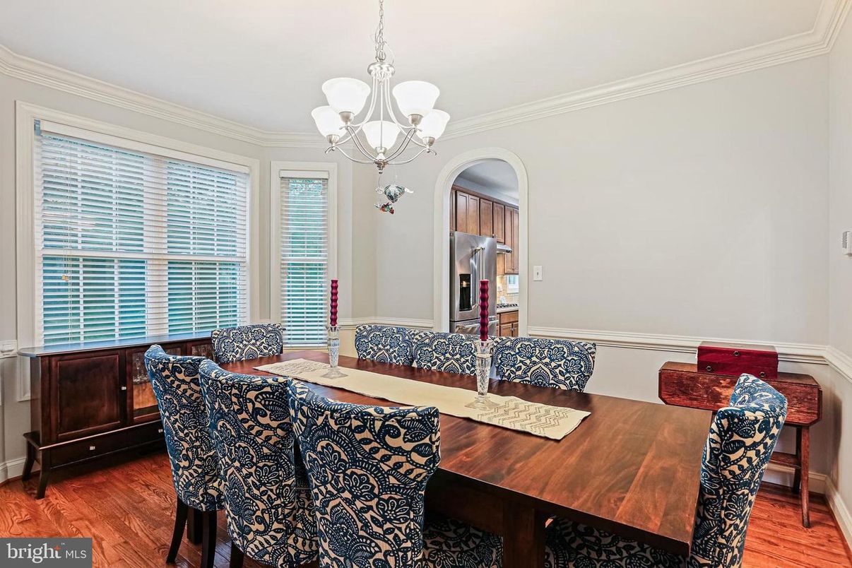 Chandelier, Dining room, Interior, Wood Texture Flooring