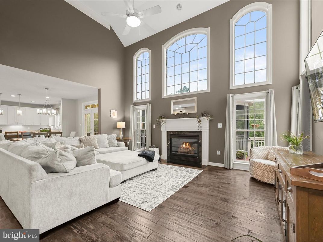 Fireplace, Interior, Kitchen, Living room, Pendant Lights, Recessed Lighting, Wood Texture Flooring