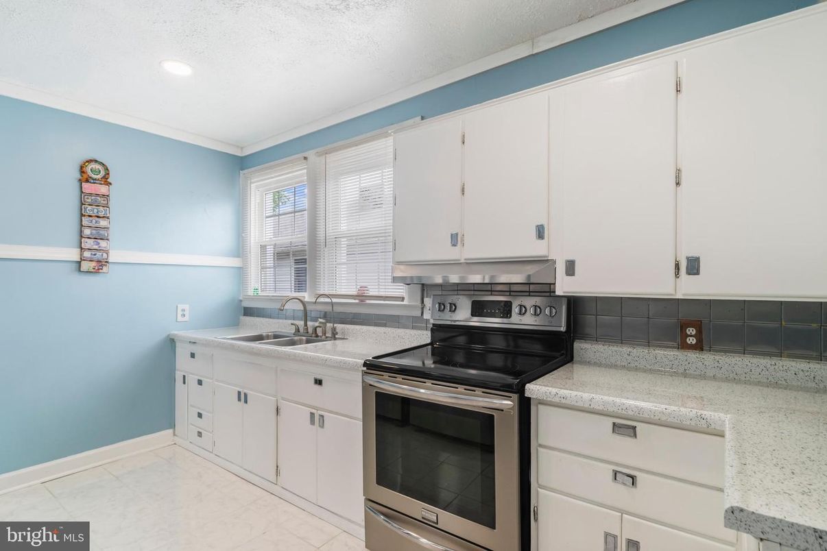 Interior, Kitchen, Marble, Recessed Lighting