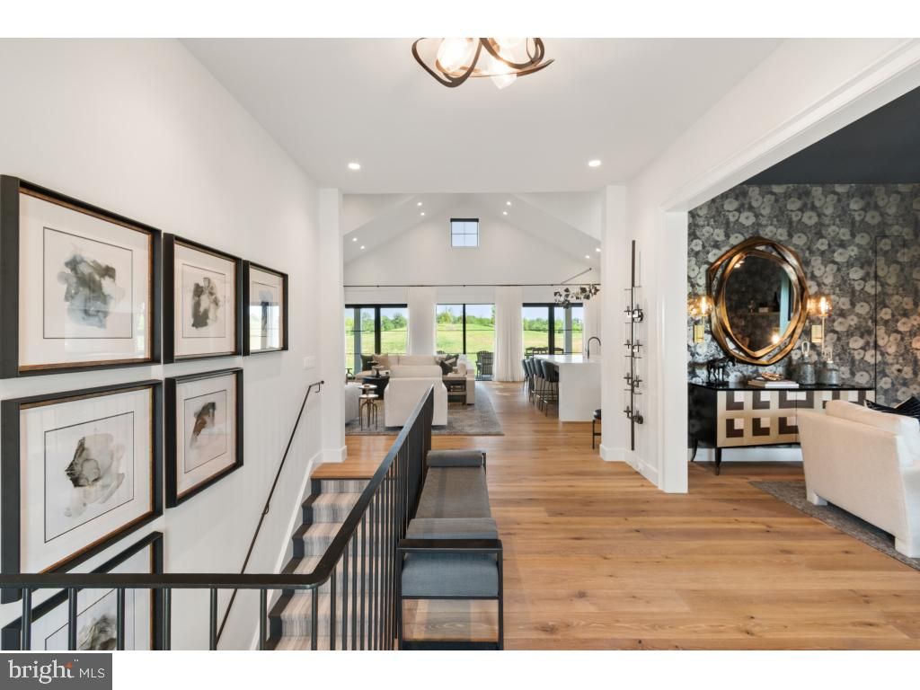 Dining room, Interior, Living room, Recessed Lighting, Wood Texture Flooring