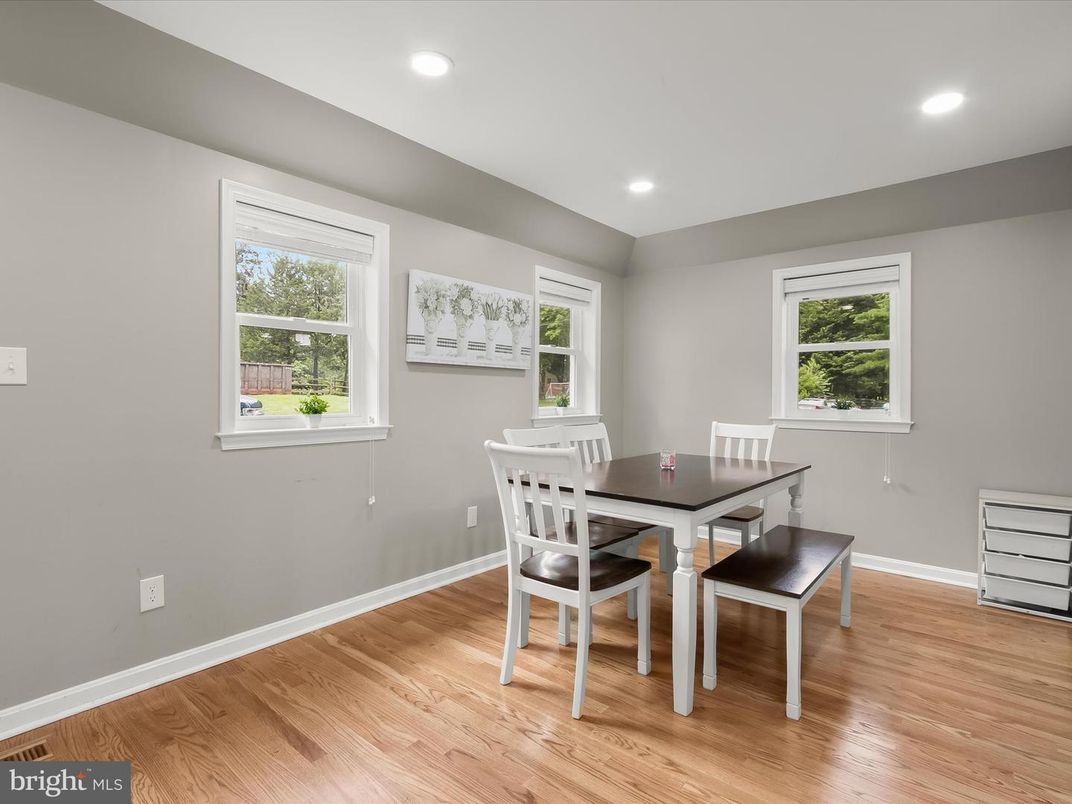 Dining room, Interior, Recessed Lighting, Wood Texture Flooring