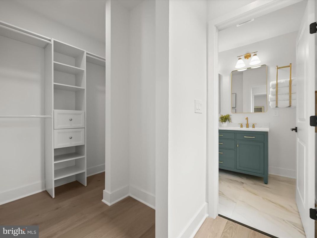 Bathroom, Interior, Marble, Walk-in Closets, Wood Texture Flooring