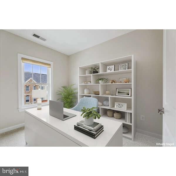 Home Office, Interior