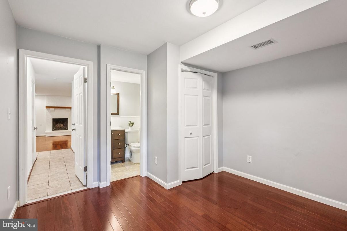 Bathroom, Empty room, Interior, Wood Texture Flooring