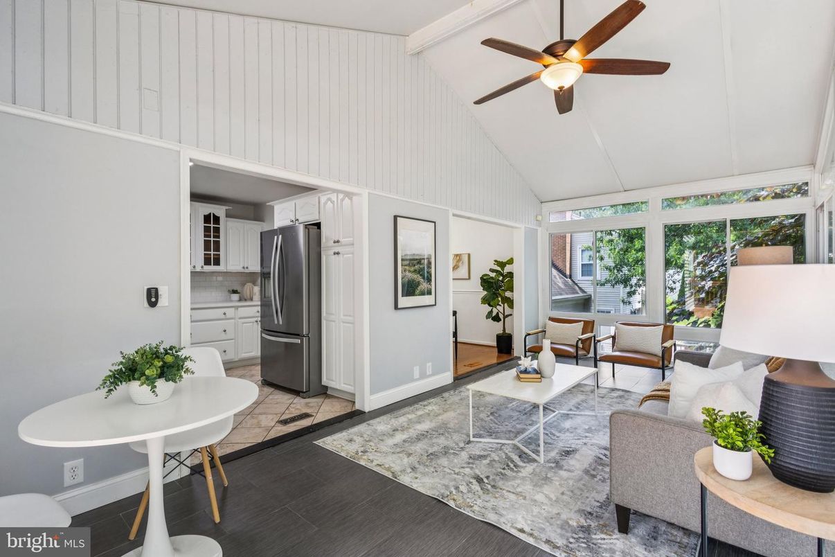 Interior, Kitchen, Living room, Stainless Steel Appliances, Wood Texture Flooring