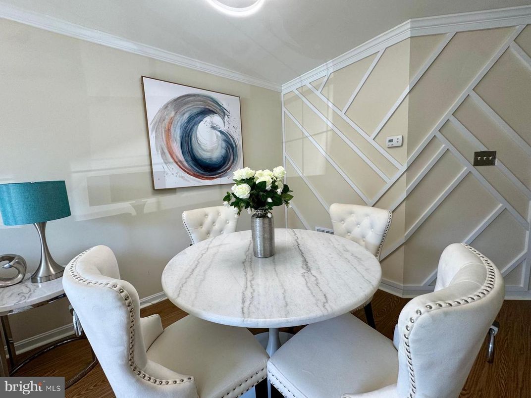 Dining room, Interior, Wood Texture Flooring