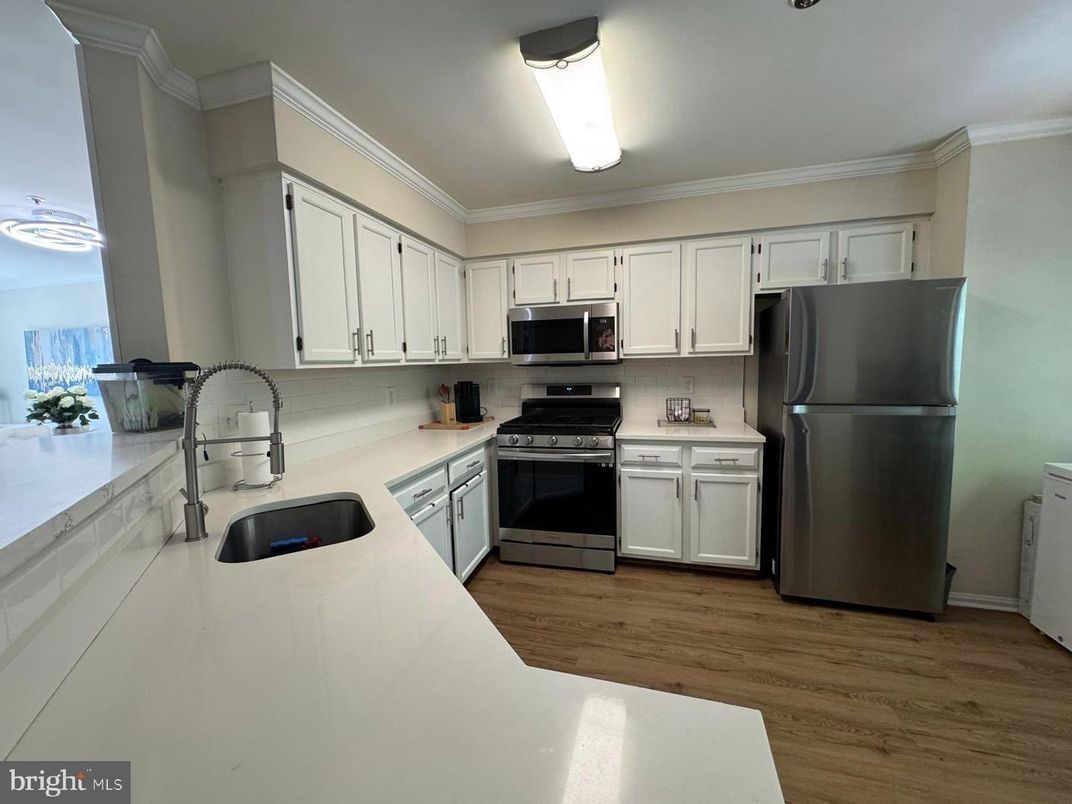 Interior, Kitchen, Wood Texture Flooring