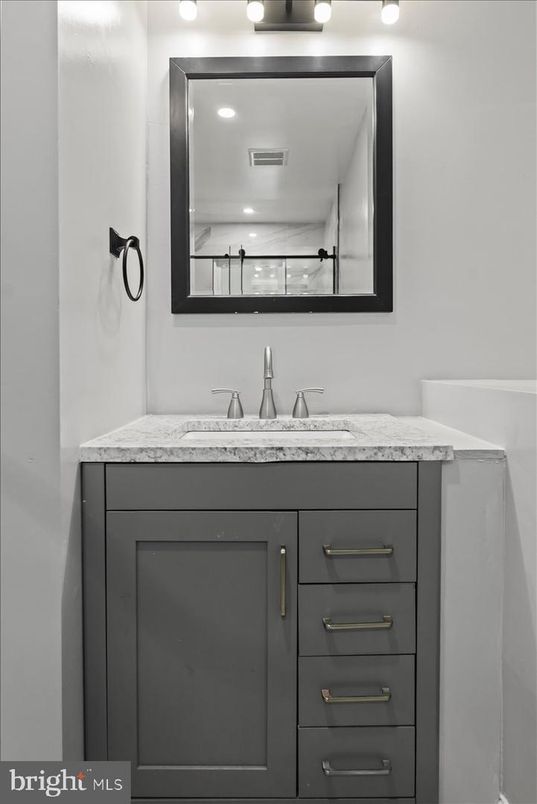 Bathroom, Interior, Recessed Lighting