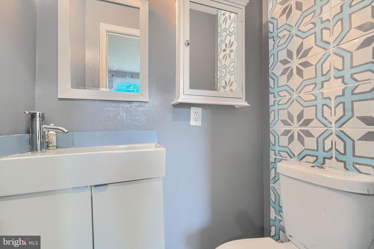 Bathroom, Interior