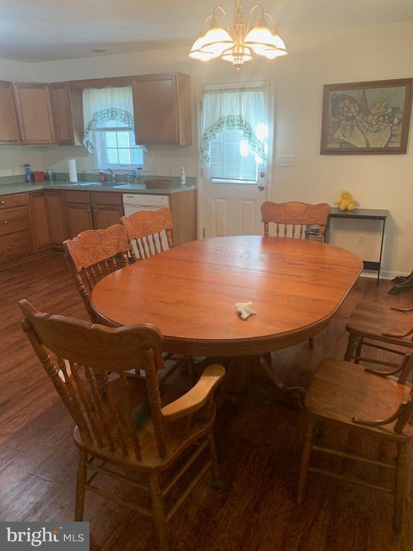 Dining room, Interior, Kitchen, Pendant Lights, Wood Texture Flooring