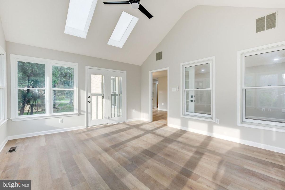 Empty room, Interior, Wood Texture Flooring