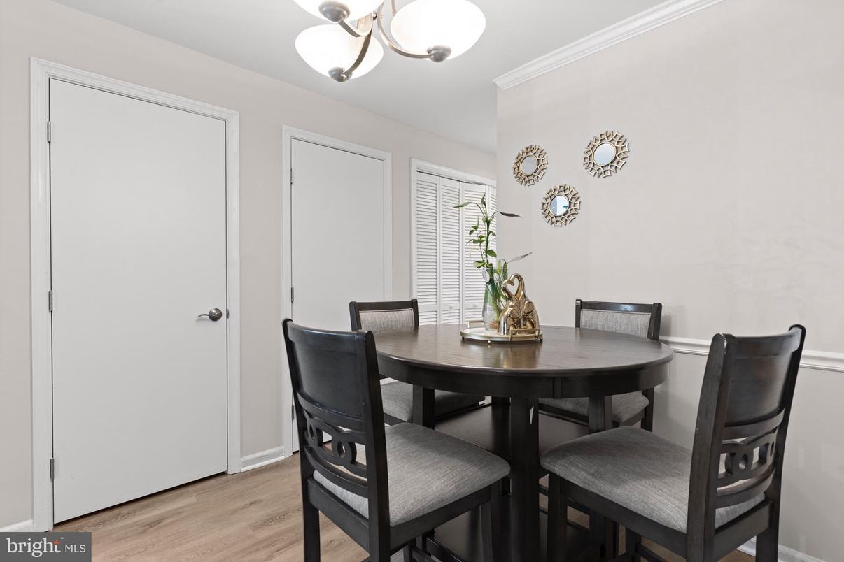 Dining room, Interior, Wood Texture Flooring