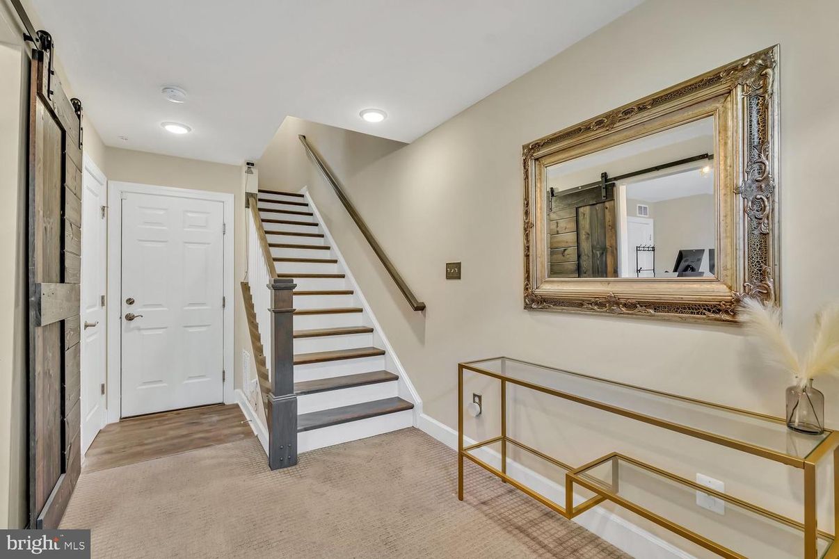 Interior, Recessed Lighting