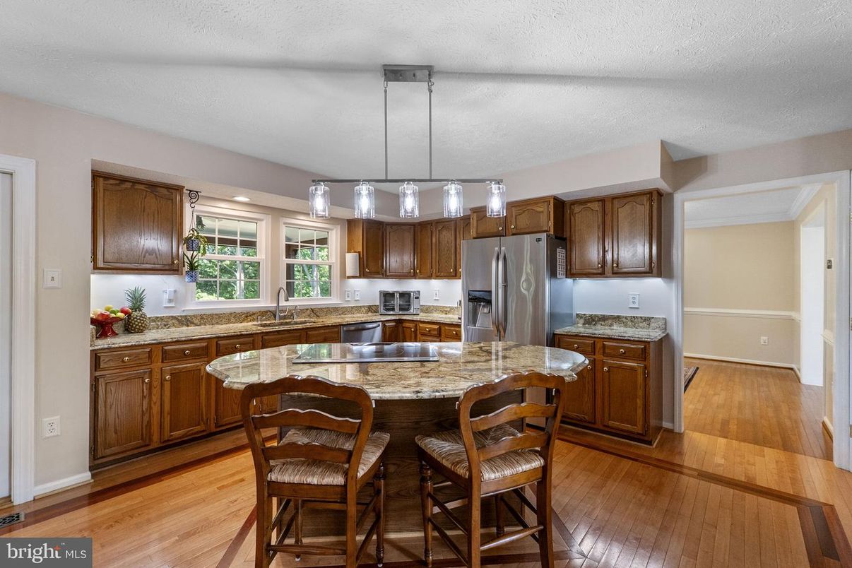 Interior, Kitchen, Pendant Lights, Stainless Steel Appliances, Wood Texture Flooring