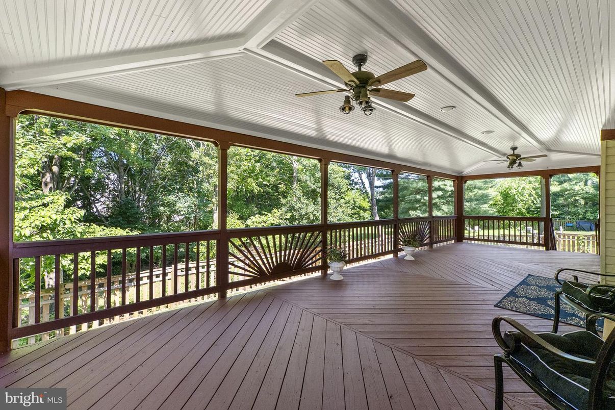 Interior, Sun Room, Wood Texture Flooring