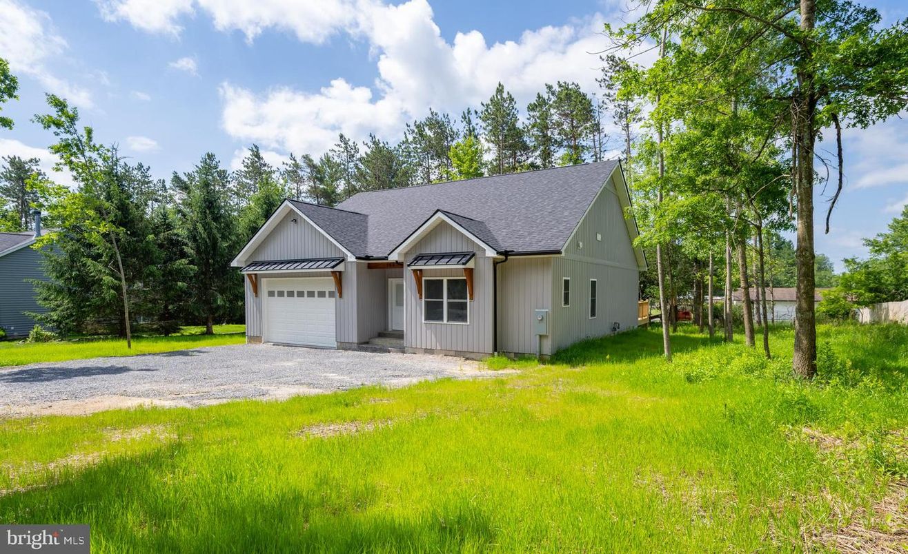 Attached, Backyard, Exterior, Facade, Farmhouse