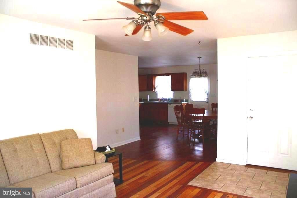 Dining room, Interior, Kitchen, Pendant Lights, Wood Texture Flooring