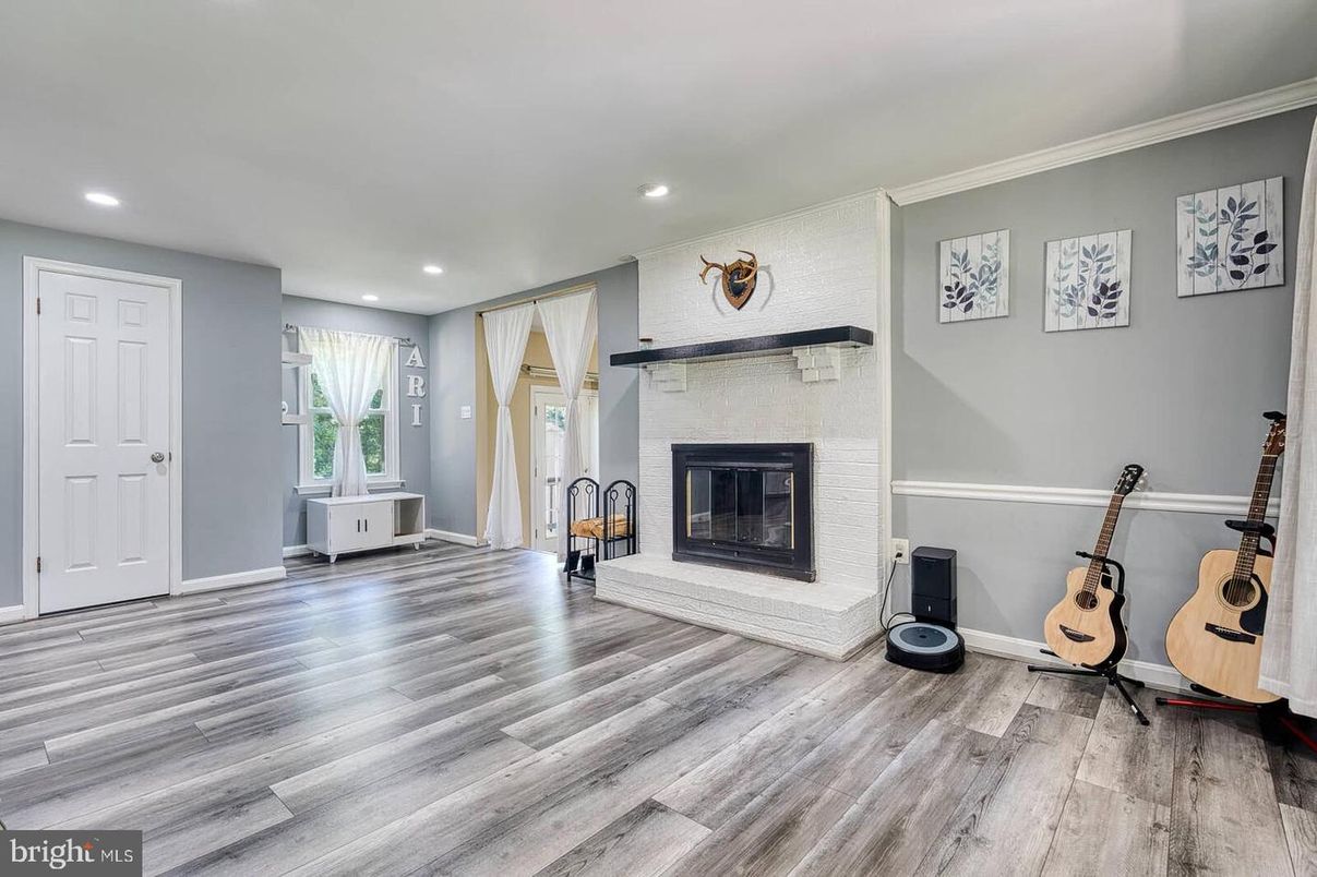 Fireplace, Interior, Recessed Lighting, Wood Texture Flooring