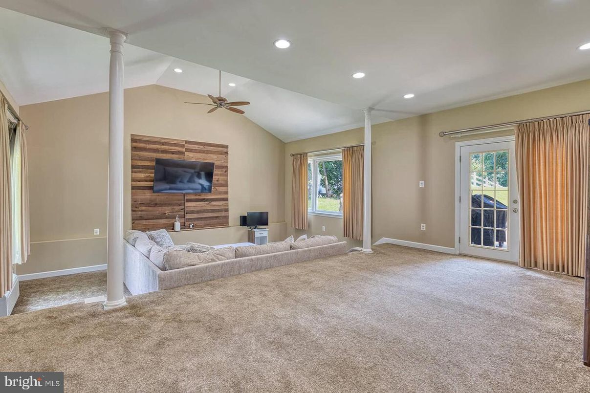 Interior, Living room, Recessed Lighting