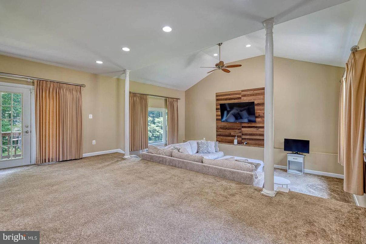 Interior, Recessed Lighting