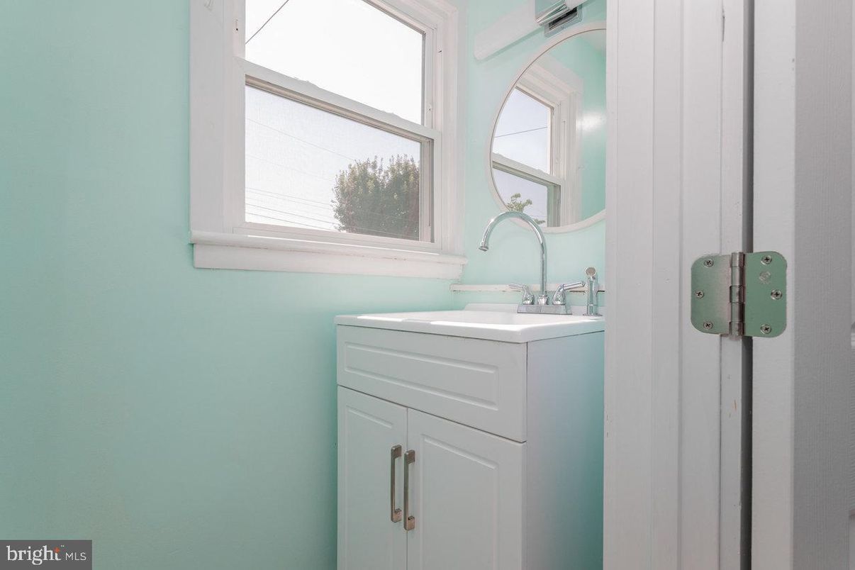 Bathroom, Interior, Washer