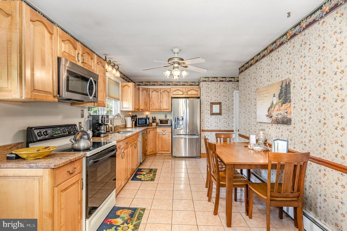 Dining room, Interior, Kitchen