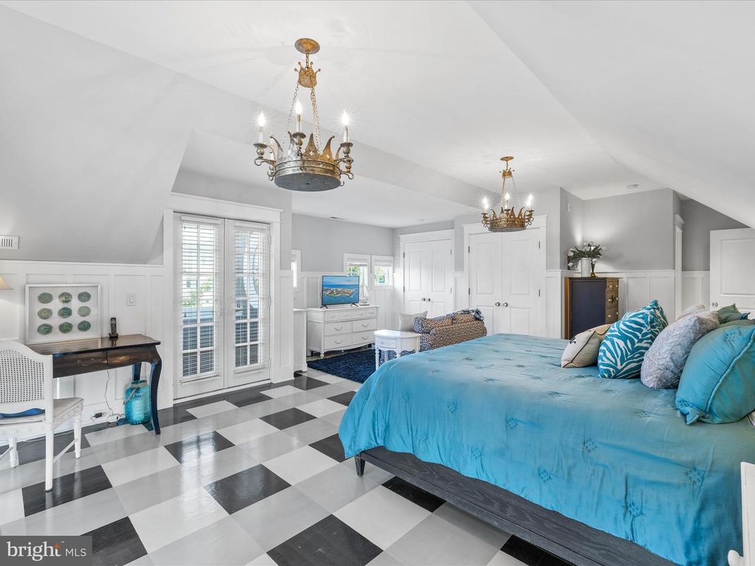 Bedroom, Chandelier, Interior