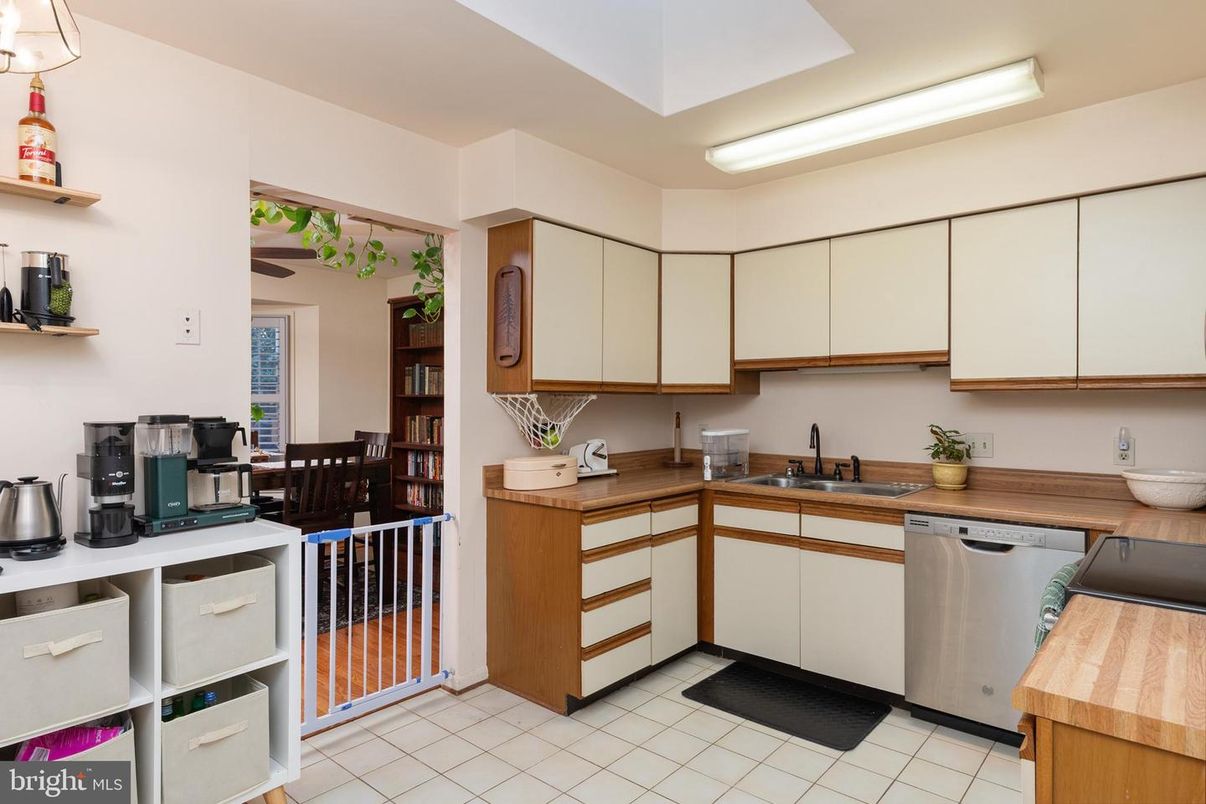 Dining room, Interior, Kitchen