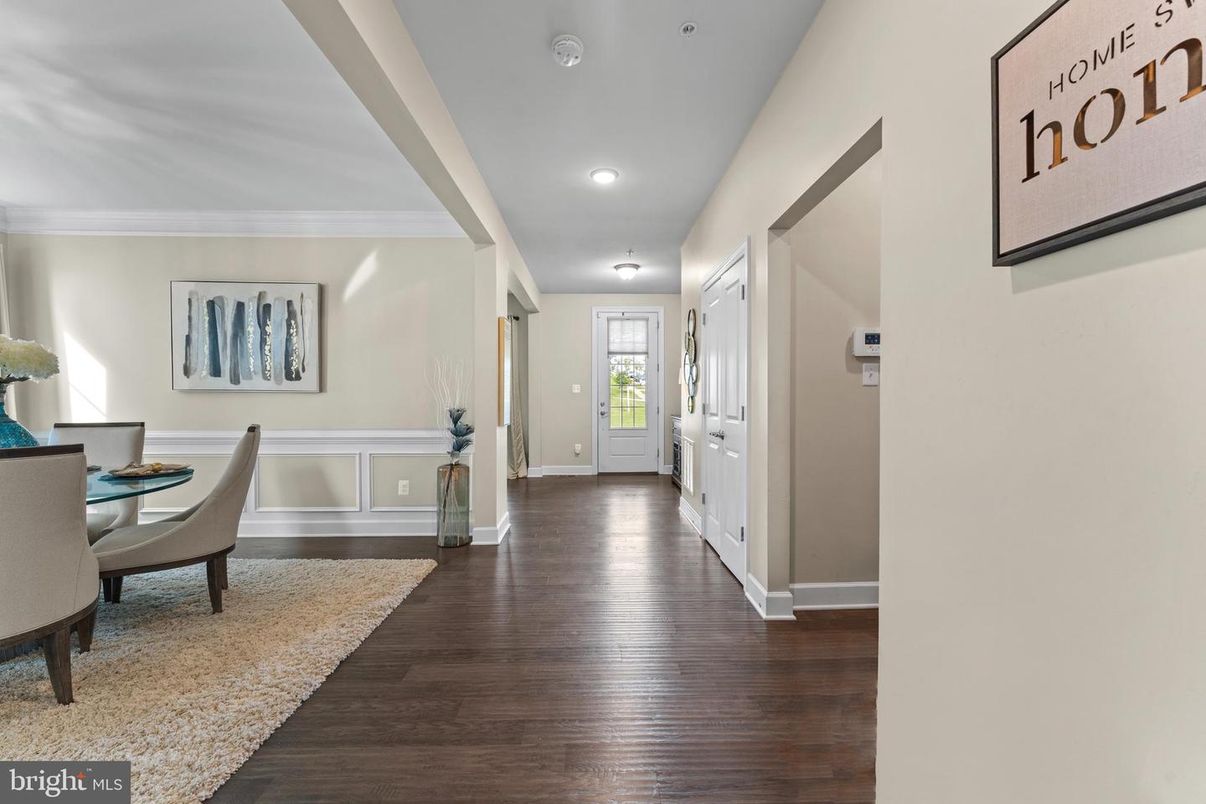Dining room, Interior, Recessed Lighting, Wood Texture Flooring