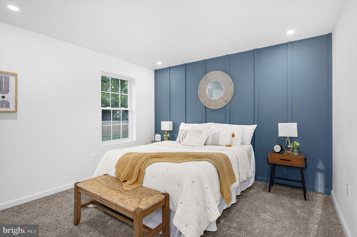 Bedroom, Interior, Recessed Lighting