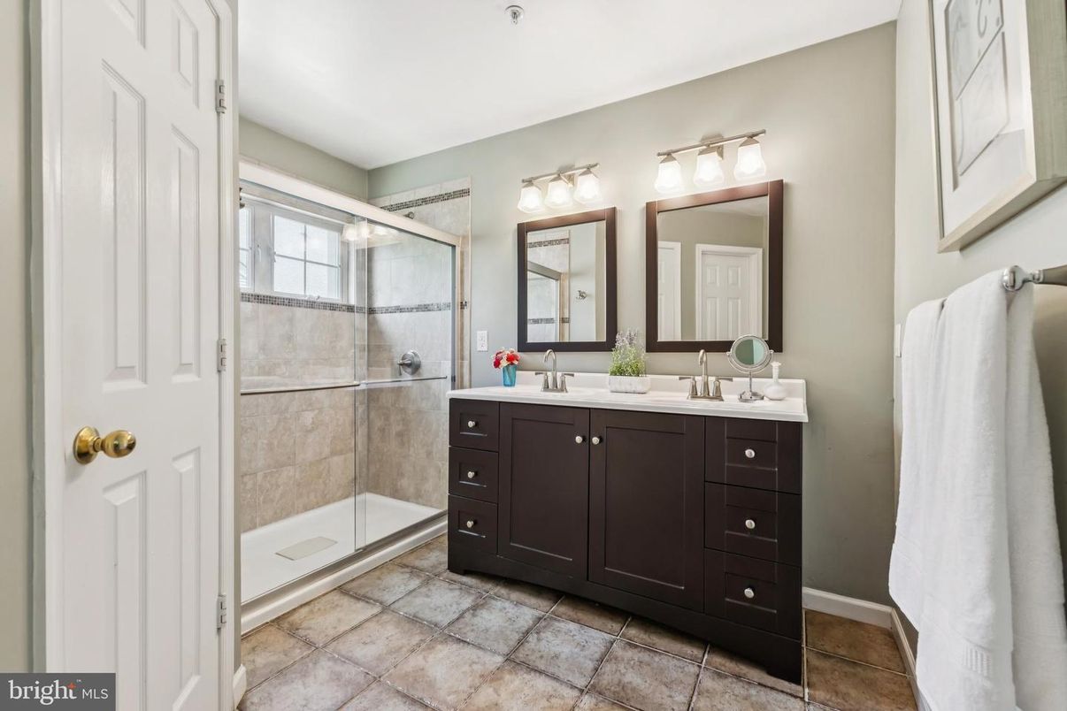 Bathroom, Dual Sink Vanities, Glass Shower, Interior