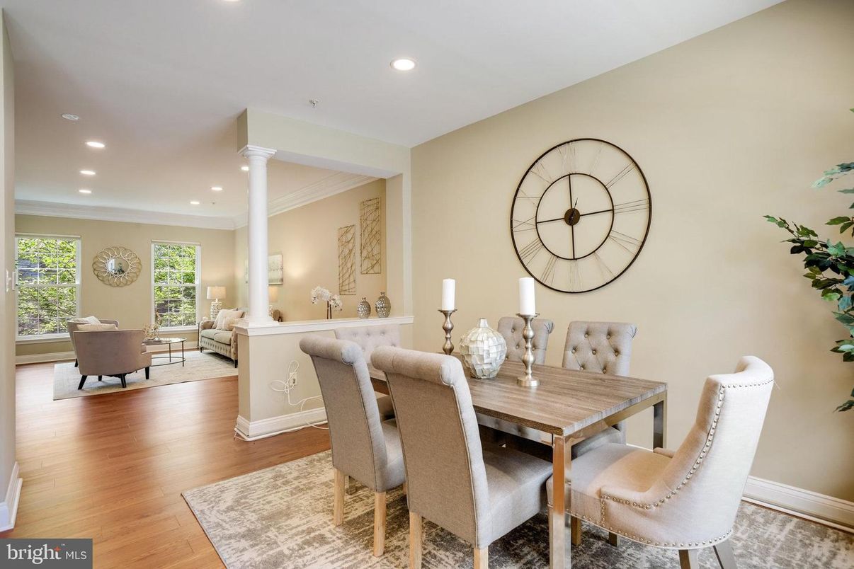 Dining room, Interior, Living room, Recessed Lighting, Wood Texture Flooring