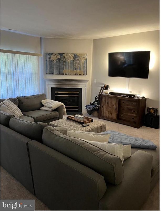 Fireplace, Interior, Living room